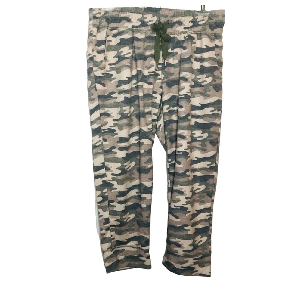 Xersion Lounge Womens Olive Camo Capri Sz S